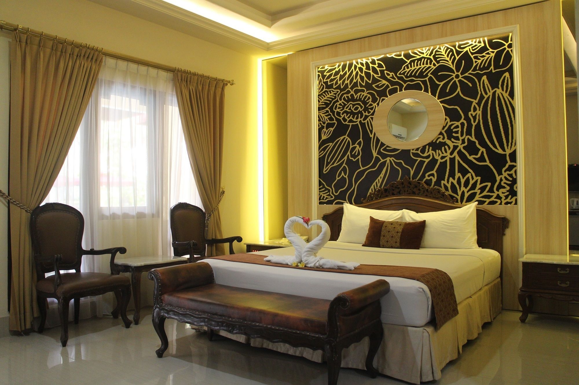 Hotel Indah Palace Yogyakarta Extérieur photo